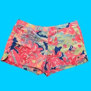 Lilly Pulitzer stretch shorts